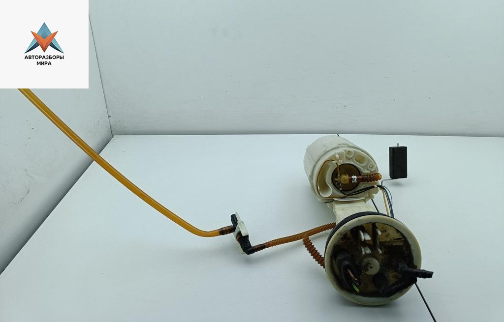 насос топливный Audi A4 B7 2004, 2.0 л., бензин, МКПП, синий, седан, 8E0919051 - фото №1