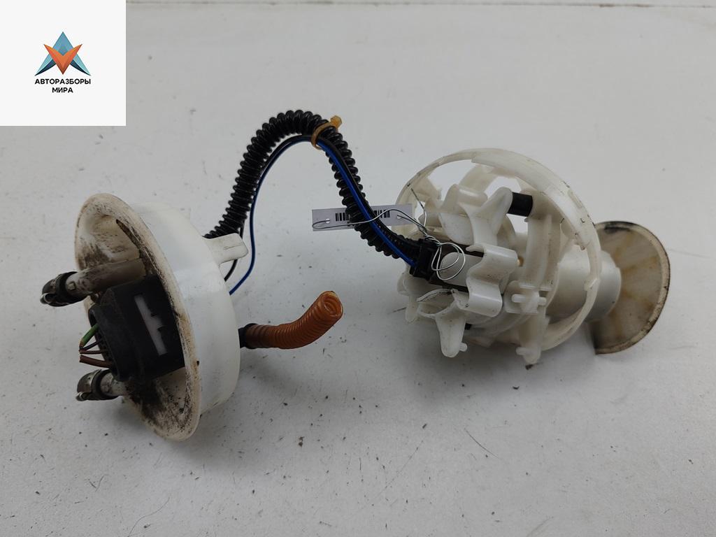 насос топливный Audi A6 4B/C5 1998, 2.8 л., бензин, АКПП, серый, седан, 0986580945 - фото №1