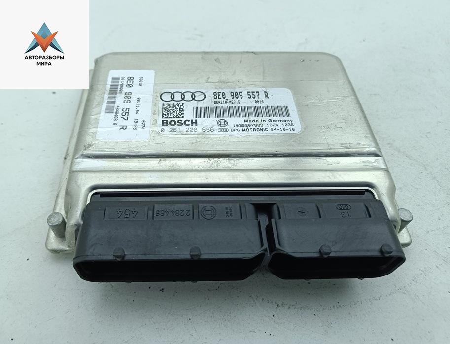 ЭБУ Audi A4 B7 2004, 2.0 л., бензин, МКПП, синий, седан, 8E0909557R - фото №1