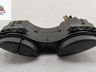 кнопка кондиционера Ford Focus 1 поколение [рестайлинг] 2002, 1.6 л., i, бензин, АКПП, серый, хетчбэк 5 дв., YS4T19A945BA