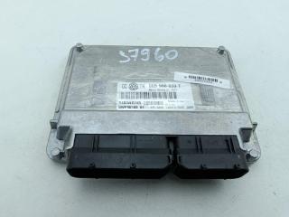 ЭБУ Volkswagen Passat B5+ (GP) 2001, 2.0 л., бензин, МКПП, серый, универсал, 06B906033T