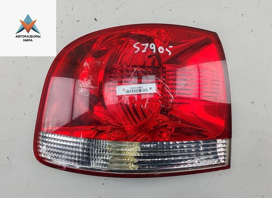 фонарь задний левый Volkswagen Touareg 1 поколение 2003, 2.5 л., дизель, АКПП, чёрный, внедорожник 5 дв. - фото №1