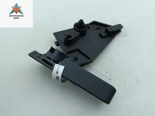 ручка открывания капота Volkswagen Touareg 1 поколение 2003, 2.5 л., дизель, АКПП, чёрный, внедорожник 5 дв., 7L0823533B