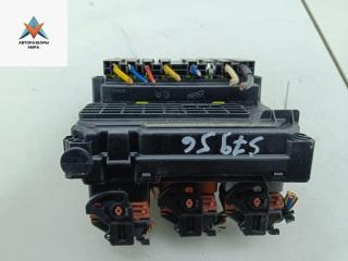 блок предохранителей Citroen C3 I 2008, 1.1 л., бензин, МКПП, красный, хетчбэк 5 дв., BSMR09