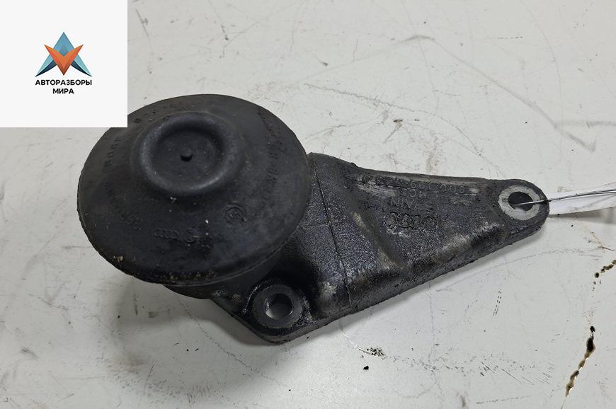 кронштейн двигателя Audi A6 4B/C5 1998, 2.4 л., бензин, МКПП, серый, универсал, 8D0199343J - фото №1