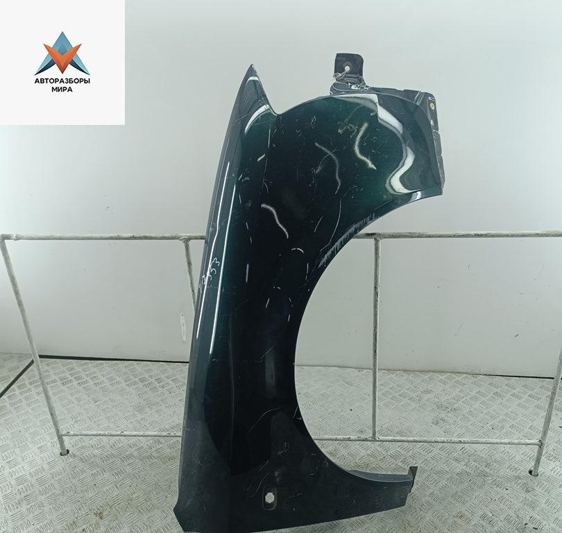 крыло переднее правое Audi A6 4B/C5 1997, 2.4 л., бензин, АКПП, зелёный, седан - фото №1