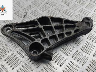 кронштейн КПП Opel Vectra A 1991, 1.8 л., бензин, МКПП, красный, хетчбэк 5 дв., 90342636