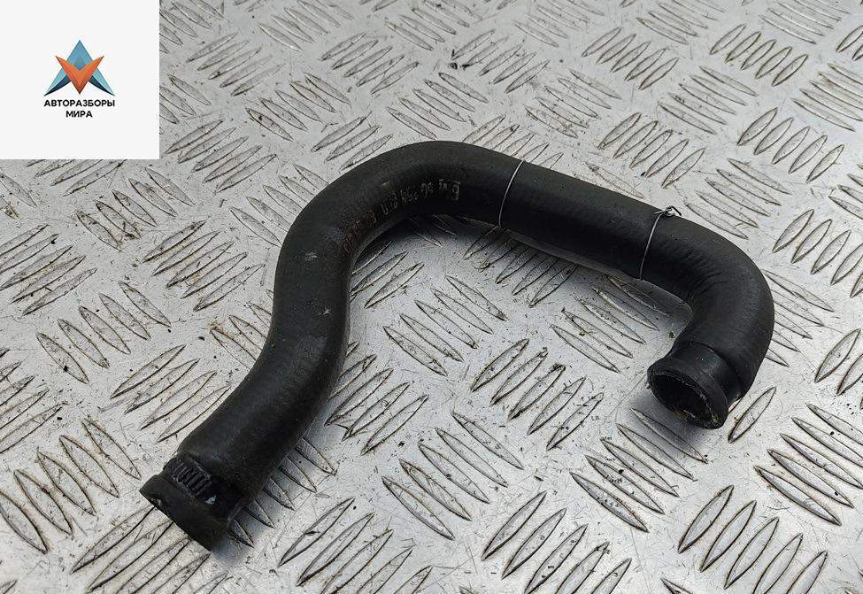 патрубок (трубопровод, шланг) Opel Vectra A 1991, 1.8 л., бензин, МКПП, красный, хетчбэк 5 дв., 90354800 - фото №1