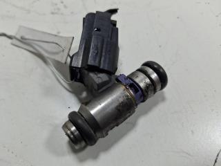 форсунка Volkswagen Bora 1 поколение 2000, 1.6 л., бензин, МКПП, красный, седан, 0360311