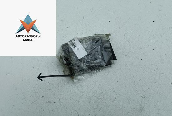 заглушка (решетка) в бампер BMW 3 серия E36 1993, 2.0 л., бензин, АКПП, серый, седан, 8151564 - фото №1