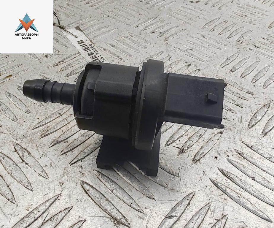 клапан вентиляции топливного бака Opel Astra G 1999, 1.8 л., бензин, МКПП, синий, универсал, 1928403808 - фото №1