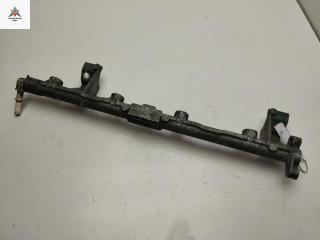 топливная рампа Ford Focus 1 поколение [рестайлинг] 2001, 1.4 л., бензин, МКПП, синий, хетчбэк 5 дв., 98MFF9H487BB