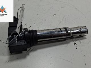 катушка зажигания Volkswagen Bora 1 поколение 2000, 1.6 л., бензин, МКПП, красный, седан, 036905715C