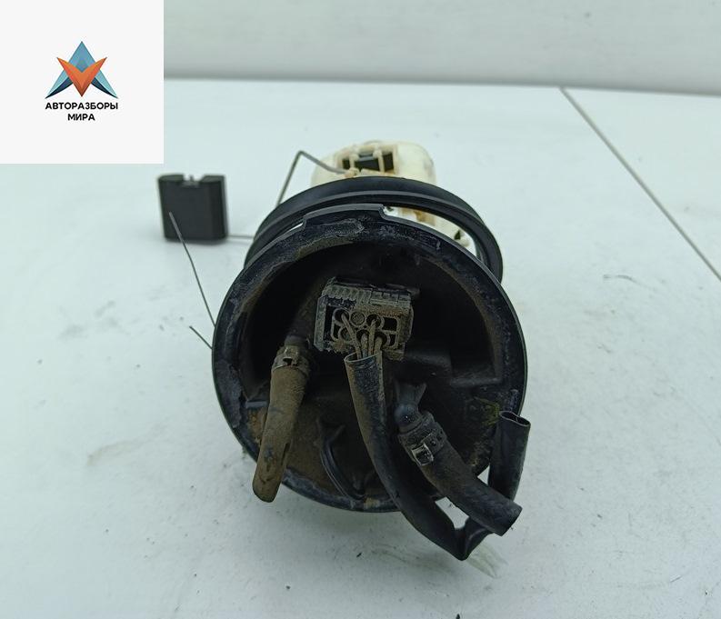 насос топливный BMW 3 серия E46 1999, 2.0 л., дизель, МКПП, зелёный, седан, 1183845 - фото №1