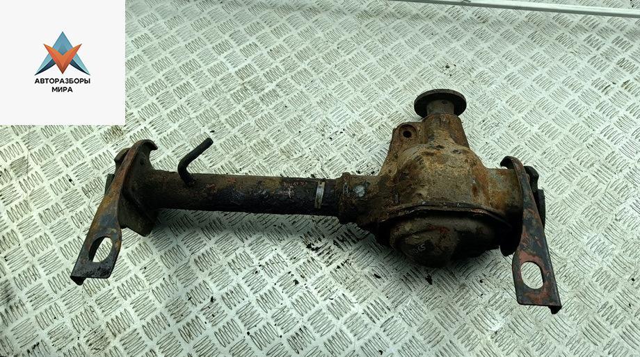 редуктор переднего моста SsangYong Musso 1 поколение 1996, 2.3 л., бензин, АКПП, синий, внедорожник 5 дв. - фото №1