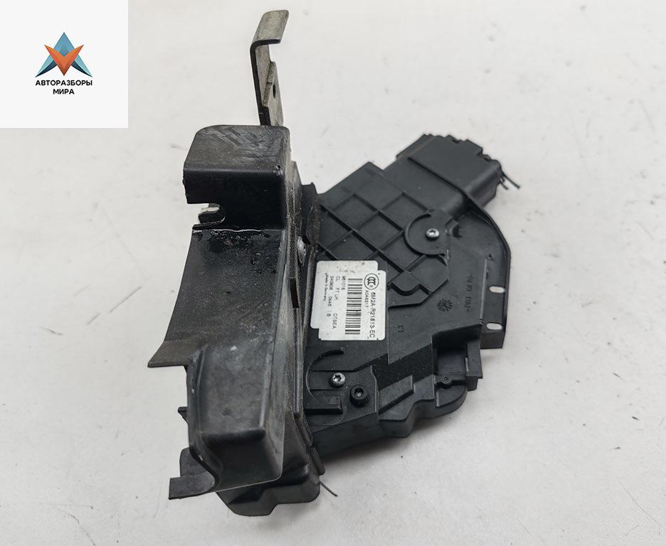 замок двери передней левой Ford S-Max 1 поколение 2008, 2.0 л., бензин, МКПП, серый, минивэн, 6M2A-R21813-EC - фото №1