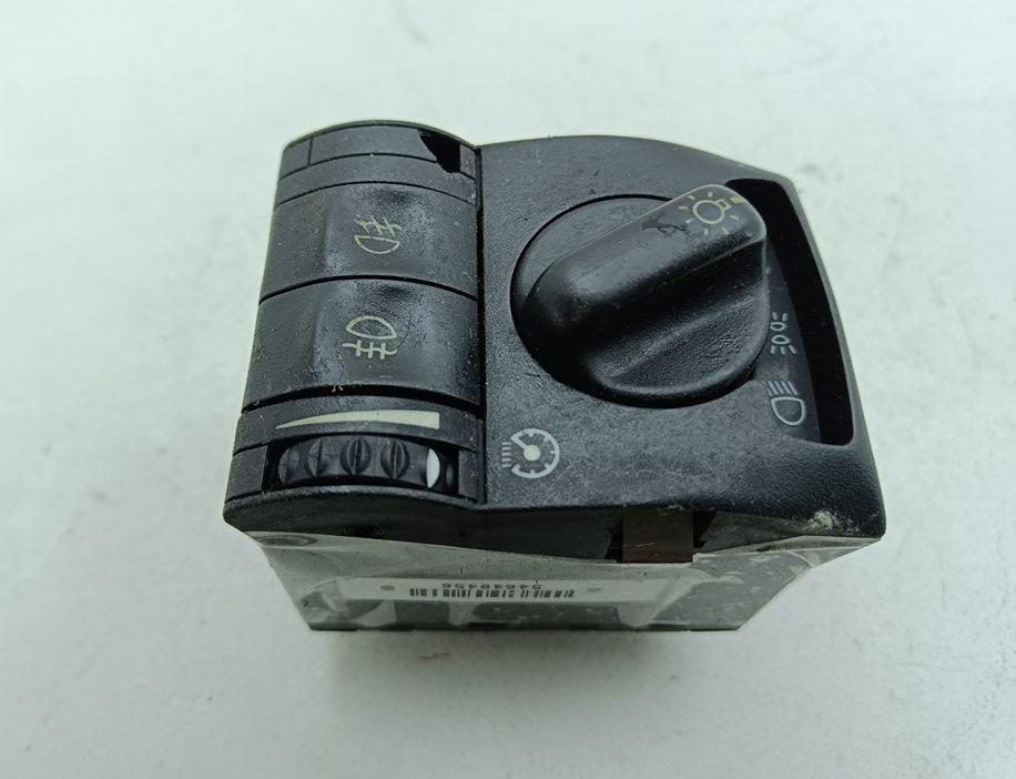 переключатель света Opel Omega B 2000, 2.2 л., бензин, МКПП, серый, универсал, 09229578