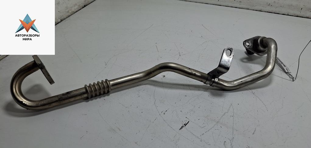 трубка системы рециркуляции EGR Volkswagen Bora 1 поколение 2000, 1.6 л., бензин, МКПП, красный, седан - фото №1