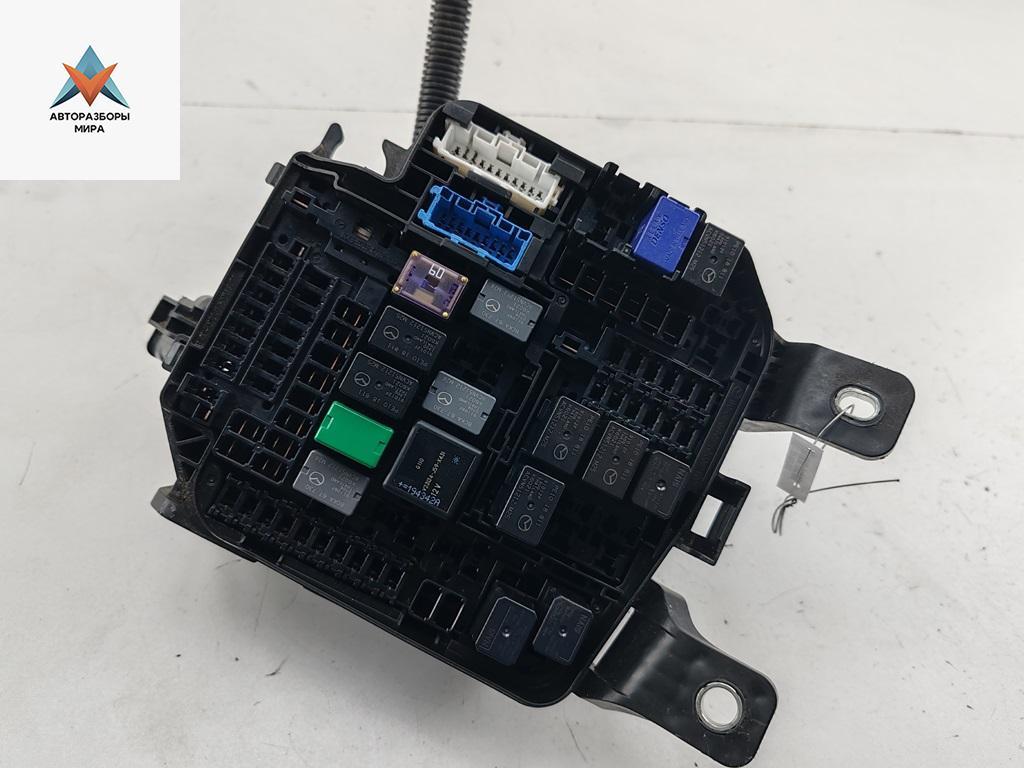 блок предохранителей Mazda 3 BP 2019, 2.0 л., гибрид, МКПП, чёрный, хетчбэк 5 дв., BCKB66765 - фото №1