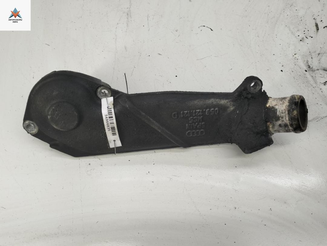 корпус термостата Audi A4 B6 2002, 2.5 л., дизель, АКПП, серый, универсал, 059121121D - фото №1