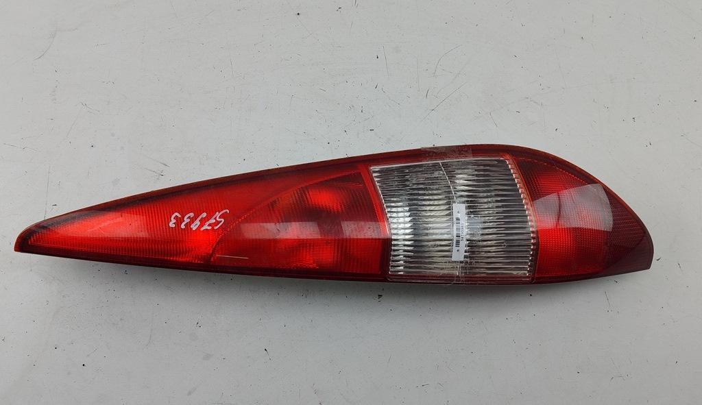 фонарь задний правый Ford Mondeo III 2002, 3.0 л., бензин, МКПП, синий, универсал, 1S7113404C