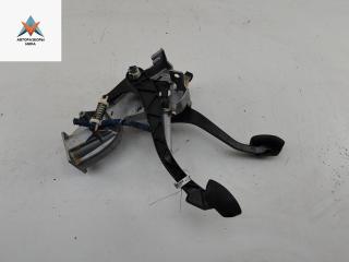 узел педальный (блок педалей) Audi A6 4A/C4 1997, 1.8 л., бензин, МКПП, серый, универсал, 4A1721115B
