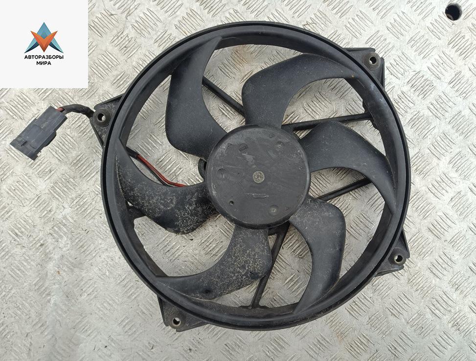 вентилятор радиатора Peugeot 307 1 поколение 2004, 2.0 л., дизель, МКПП, серый, универсал, 1831294016 - фото №1