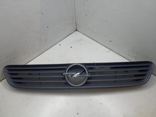 решетка радиатора Opel Astra G 1998, серый, хетчбэк 5 дв., 90588120