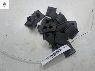 кронштейн (крепление) Opel Astra G 2000, 1.6 л., бензин, МКПП, чёрный, хетчбэк 5 дв.