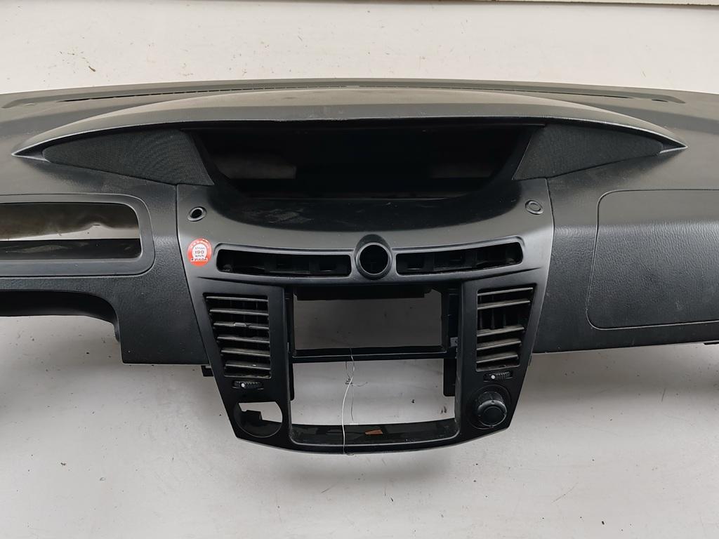 панель передняя салона (торпедо) SsangYong Rodius 2007, 2.7 л., дизель, АКПП, чёрный, минивэн