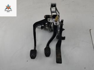 узел педальный (блок педалей) Audi A4 B5 1996, 2.6 л., бензин, МКПП, синий, универсал