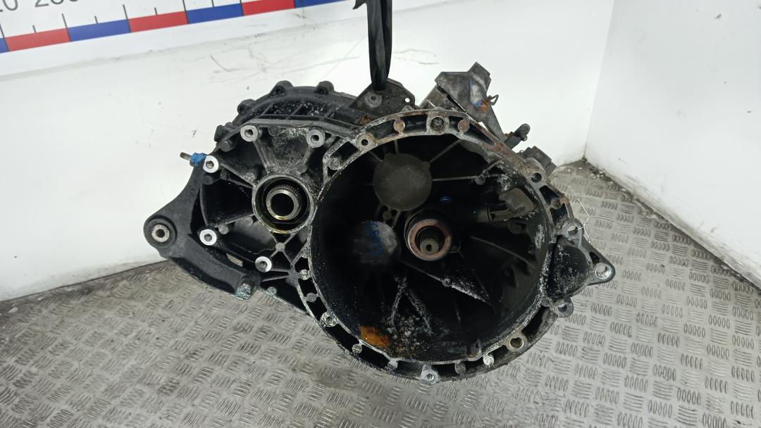 МКПП Ford Kuga 1 поколение 2009, 2.0 л., TDCi 4x4, дизель, МКПП, внедорожник 5 дв., 8V4R-7002-BP - фото №1