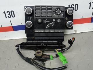 консоль салона (центральная часть) Volvo XC60 1 поколение 2010, 2.4 л., дизель, МКПП, внедорожник 5 дв.