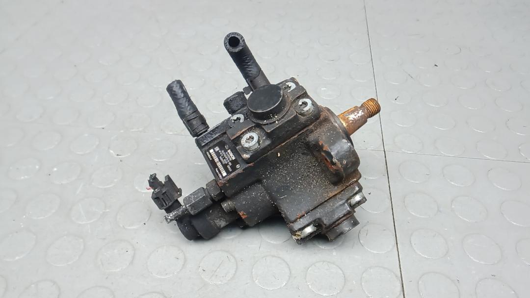 ТНВД Chevrolet Captiva 1 поколение 2010, 2.0 л., D VCDi, дизель, МКПП, внедорожник 5 дв. - фото №1