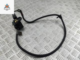 плюсовой провод аккумулятора BMW 3 серия E46 1999, 2.0 л., дизель, МКПП, зелёный, седан, 2247790