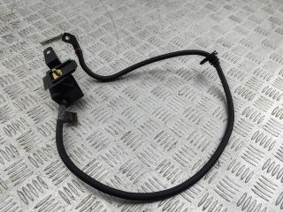 плюсовой провод аккумулятора BMW 3 серия E46 1999, 2.0 л., дизель, МКПП, зелёный, седан, 2247790