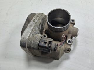заслонка дроссельная Volkswagen Polo 4 поколение 2002, 1.2 л., бензин, МКПП, чёрный, хетчбэк 3 дв., 036133062N