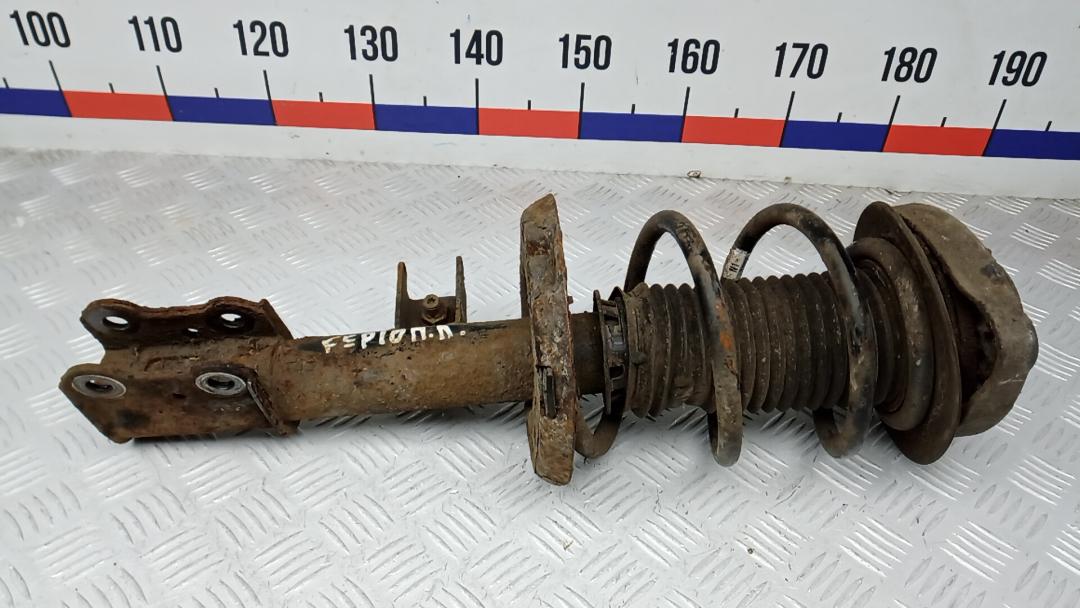 Стойка Mercedes-Benz A-Класс W176 2013, 1.5 л., D A160 CDI, дизель, МКПП, хетчбэк 5 дв. - фото №1