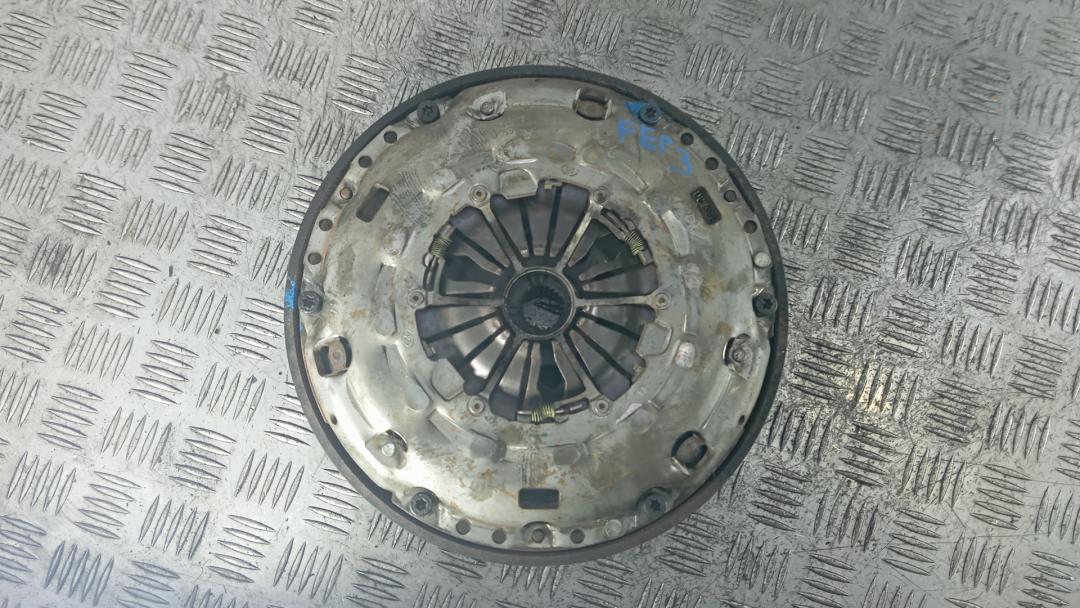 маховик Volvo XC60 1 поколение 2010, 2.4 л., дизель, МКПП, внедорожник 5 дв. - фото №1