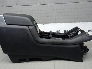 подлокотник Land Rover Discovery 4 поколение 2012, 3.0 л., SD V6, дизель, АКПП, внедорожник 5 дв.