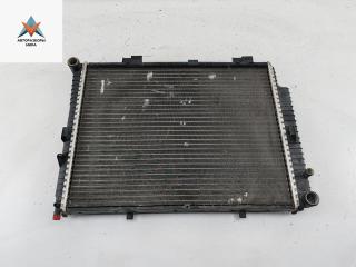 радиатор охлаждения Mercedes-Benz E-Класс W210/S210 [рестайлинг] 2001, 2.0 л., бензин, МКПП, синий, универсал, 2105005903