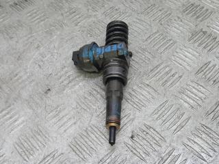 форсунка Audi A3 8P/8PA [2-й рестайлинг] 2009, 1.9 л., TDi PD, дизель, МКПП, хетчбэк 5 дв., 0414720313, 03G130073BN