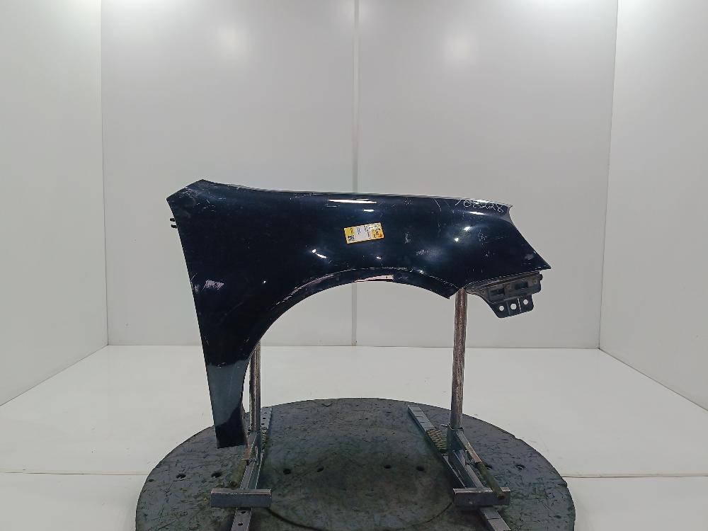 крыло переднее правое Volkswagen Golf 5 поколение 2005, цвет, хетчбэк 5 дв. - фото №1