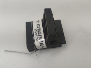 кронштейн (крепление) Audi A6 4A/C4 1996, 2.5 л., дизель, МКПП, красный, универсал, 4A0823499C