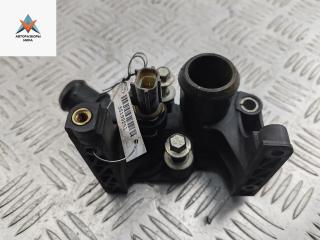 фланец (тройник) системы охлаждения Ford Focus 2 поколение [рестайлинг] 2010, 1.6 л., i, бензин, МКПП, чёрный, хетчбэк 5 дв., 7M5G8K556AC