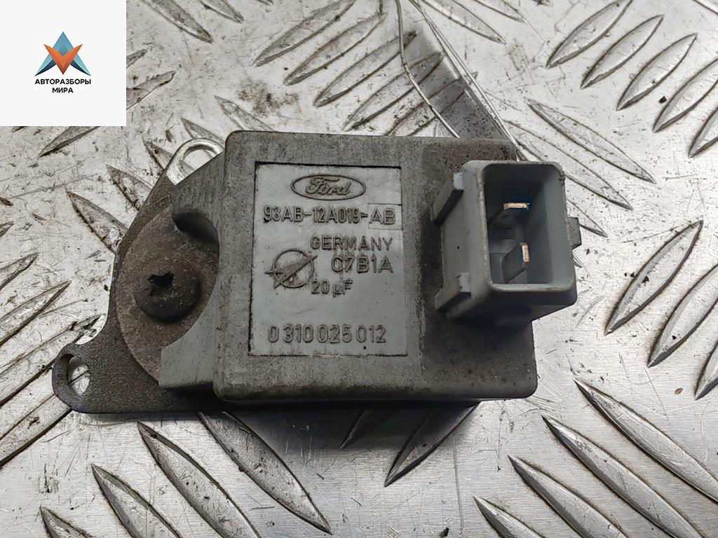 коммутатор зажигания Ford Mondeo 3 поколение 2002, 2.5 л., бензин, МКПП, серый, седан, 93AB12A019AB - фото №1