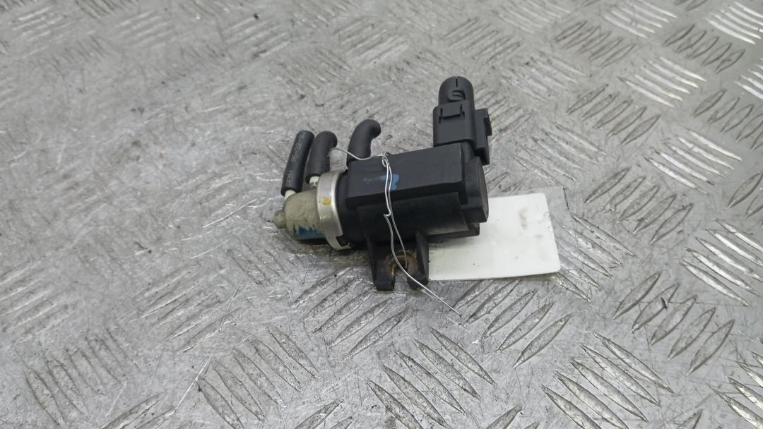 клапан управления турбиной (актуатор) Volkswagen Transporter T5 2004, 2.5 л., дизель, МКПП, микроавтобус, 72290345 - фото №1