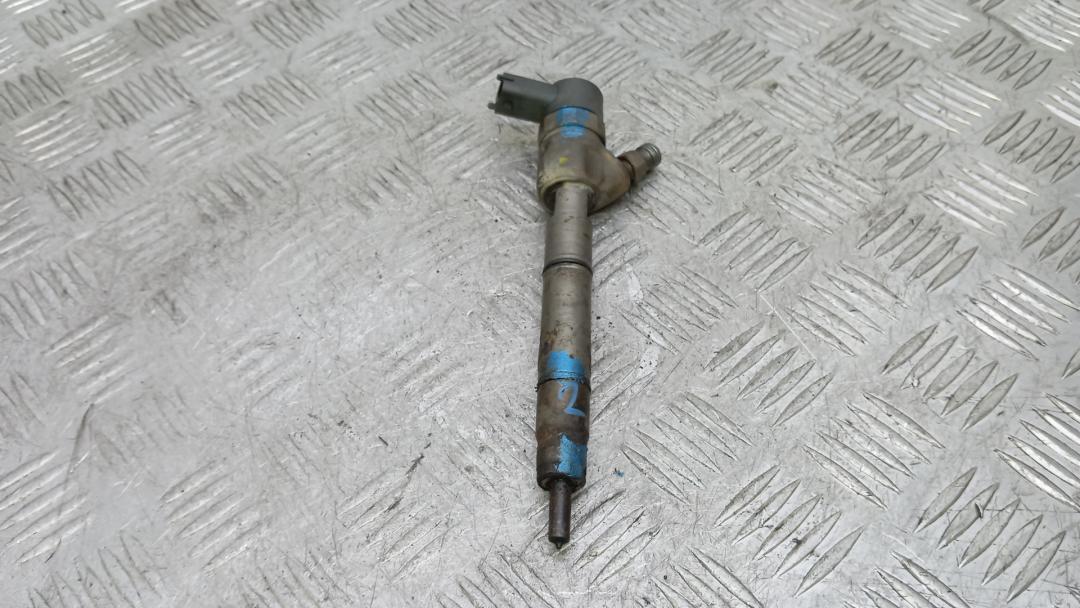 форсунка Hyundai i40 VF 2013, 1.7 л., дизель, МКПП, седан, 0445110411 - фото №1