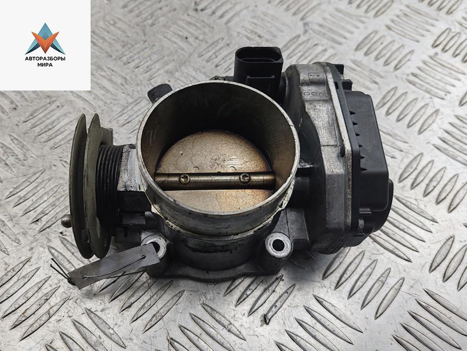 заслонка дроссельная Audi A6 4B/C5 1998, 2.8 л., бензин, АКПП, серый, седан, 078133063AN - фото №1