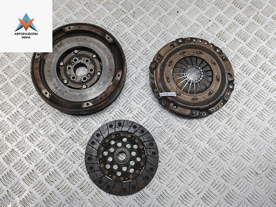 маховик Opel Omega B 1998, 2.0 л., бензин, МКПП, серый, седан - фото №1